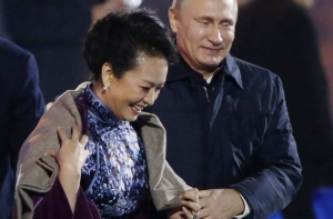 Путин в Китае поухаживал за первой леди, нарушив этикет (ВИДЕО)