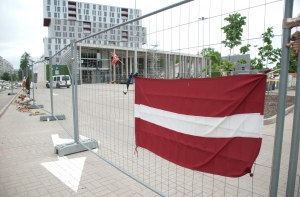 Экспертизу высотки на месте трагедии в Золитуде проведет владелец здания (АУДИО)