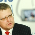 Министр обвинил пищевую индустрию в ожирении латвийцев