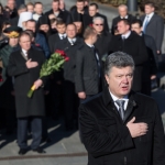 Порошенко ввел новый государственный праздник в память о Майдане