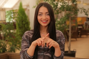 Девушка из Латвии прошла в финал шоу «Х-Фактор» (ВИДЕО)