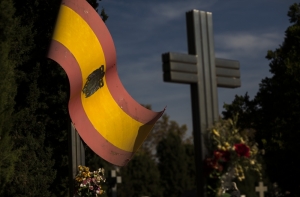 В Испании перевернулся автобус: 14 человек погибли