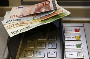 За 2014 год латвийские банки заработали более 300 миллионов евро