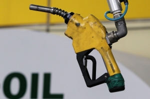 На мировых биржах заметно подорожала нефть