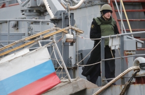 Недалеко от Латвии снова замечены российские военные корабли