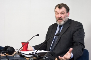 Политолог: власть должна первой заговорить с русскоязычными (АУДИО,ВИДЕО)