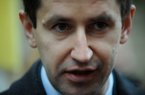 Домбровский: покупка танков не спасет экономику Латвии (АУДИО)