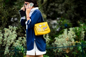 Бренд Anya Hindmarch начал выпускать наклейки для сумок (ФОТО)