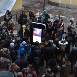 Демонтированный в Петербурге памятник Джобсу продадут на аукционе