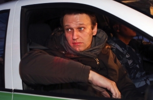 Навальный из-за очереди полчаса не мог попасть в суд