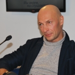 Эксперт о ВНЖ: для националистов русский язык - пугало (АУДИО)