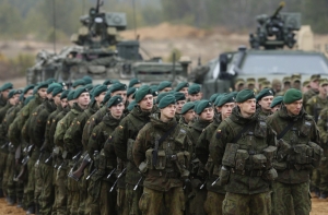 В Литве в армию будут брать без военной подготовки