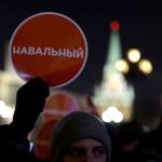 Обвинение потребовало ужесточить приговор Навальным