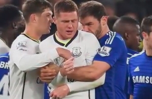 Футболист «Челси» повторил «укус Суареса» (ФОТО)