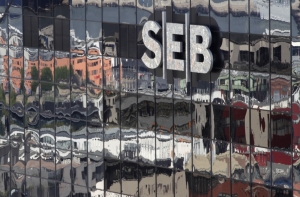 В десяти латвийских городах филиалы SEB banka прекратят работу