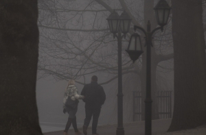 Рижский аэропорт: из-за тумана самолеты не могут совершить посадку (АУДИО)