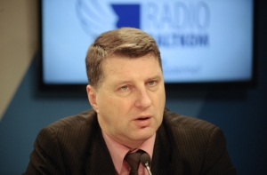 Министр обороны: Латвии нет на линии фронта (АУДИО)