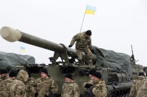 Коротченко: США оплачивает поставки оружия из Восточной Европы на Украину