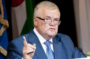 Лидер эстонской оппозиции сравнил себя с Немцовым