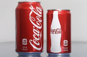 Рекламная кампания Coca-Cola провалилась из-за цитат Гитлера (ВИДЕО)