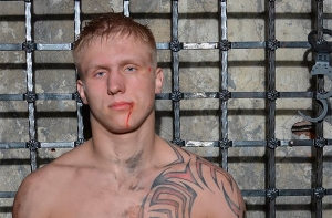 Российский боец зарезан в Петербурге во время дорожного конфликта