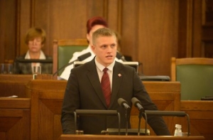 Домбрава: чтобы не торговать ВНЖ, нам нужно построить целлюлозный завод