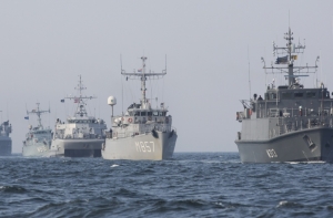 Четыре боевых корабля НАТО вошли в Черное море