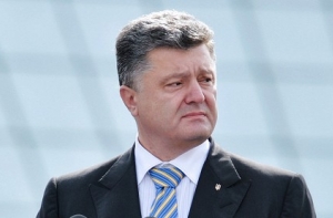 Порошенко упростит правила получения гражданства Украины для россиян