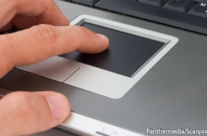 Google-переводчик называет Украину «наркоманским государством» (ФОТО, АУДИО)