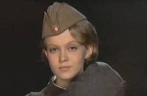 Актриса из фильма «А зори здесь тихие…» отказалась смотреть ремейк