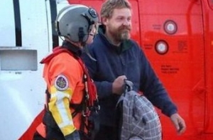 Американец 66 дней дрейфовал в Атлантическом океане на сломанной лодке