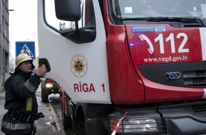 СМИ: возможно, из-за бродяг семья с тремя детьми осталась без дома