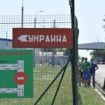 В честь Пасхи Луганская область откроет границу с Россией