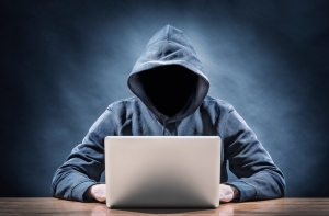 В Англии за «интернет-троллинг» теперь грозит тюрьма (ВИДЕО)