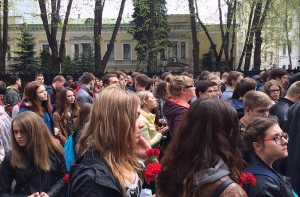 В Москве прошла акция скорби, посвященная годовщине трагедии в Одессе