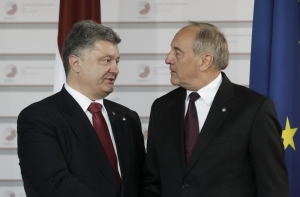 Порошенко в Риге: мы свой выбор сделали, дело за ЕС (ФОТО)