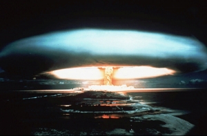 Психофизиолог: страх ядерной войны заставляет людей строить бункеры (АУДИО)