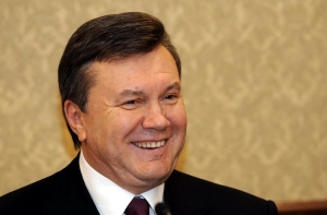 Януковича начали заочно судить на Украине