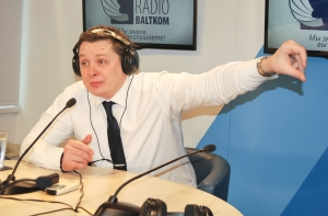 Кайминьш планирует лишить общественные СМИ рекламы (ВИДЕО)