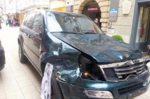 В Австрии водитель внедорожника раздавил и зарезал прохожих на улице (ФОТО)