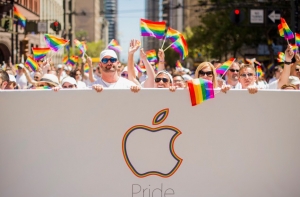 Apple открыла в iTunes раздел с ЛГБТ-контентом