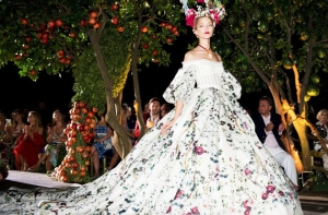 Dolce&Gabbana показали новую коллекцию haute couture в Портофино (ФОТО)