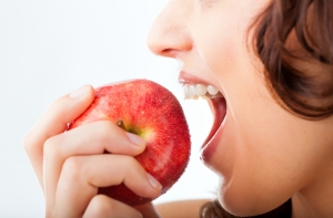 10 продуктов и блюд, которые помогут обуздать аппетит