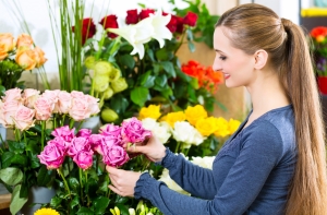 Поход в магазин Тукумса: посетитель рухнул на 18 стеклянных ваз