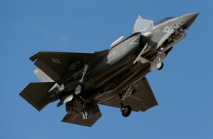 Пентагон показал стреляющий из пушки F-35 (ВИДЕО)