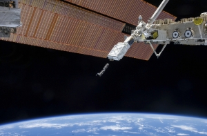 В NASA создадут миниатюрный спутник для поиска воды на Луне