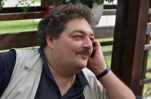 Дмитрий Быков написал стихотворение о часах Пескова