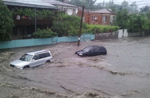 Ливни затопили грузинские города: есть жертвы (ФОТО,ВИДЕО)