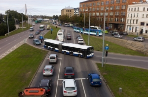 Во время праздника Риги существенно ограничат движение