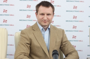 Эксперт: девальвация казахского тенге - серьезный сигнал российскому рублю (АУДИО)